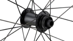 ZIPP 303 Firecrest® Carbon Tubeless Disc Center Lock Laufradsatz -Fahrradzubehör 340767