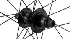 ZIPP 808 Firecrest® Carbon Tubeless Disc Center Lock Laufradsatz 12 ZIPP 808 Firecrest® Carbon Tubeless Disc Center Lock Laufradsatz -Fahrradzubehör 347315
