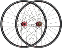 Tune Crosser Alu Disc Endurance Center Lock 28" Laufradsatz -Fahrradzubehör 374084