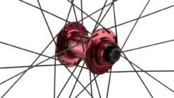 Tune Crosser Alu Disc Endurance Center Lock 28" Laufradsatz -Fahrradzubehör 374086