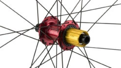 Tune Crosser Alu Disc Endurance Center Lock 28" Laufradsatz -Fahrradzubehör 374088