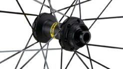 Mavic Cosmic SL 65 Disc Center Lock Carbon Laufradsatz -Fahrradzubehör 385726