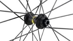 Mavic Cosmic SLR 32 Disc Center Lock Carbon Laufradsatz -Fahrradzubehör 388917